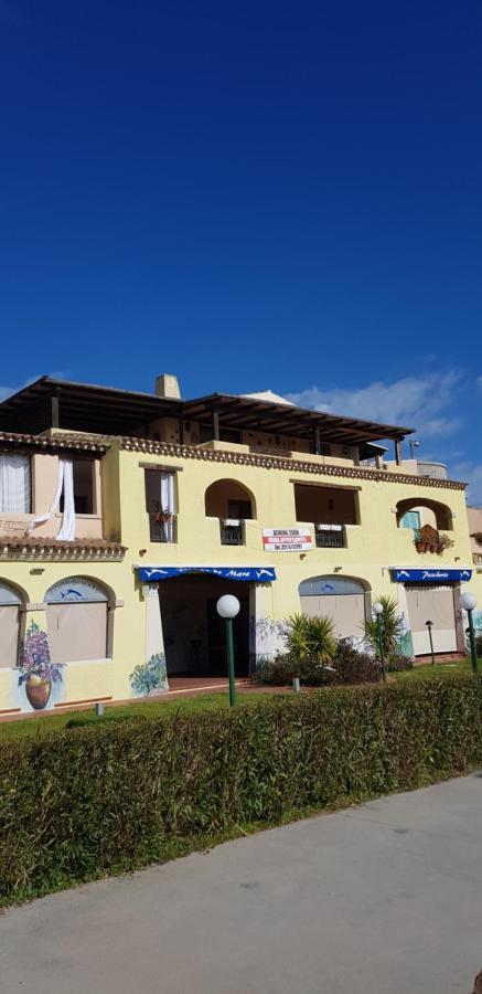 Appartamento Le Vele Porto San Paolo  Buitenkant foto